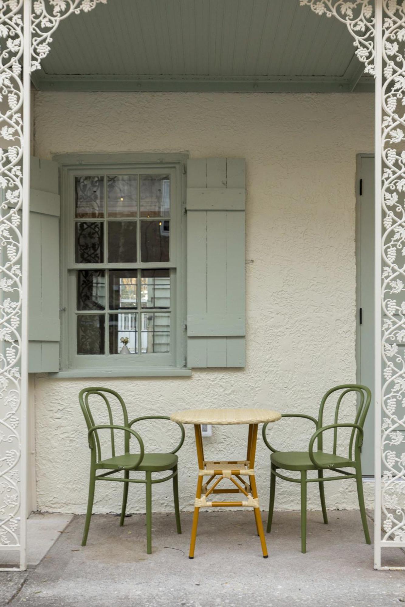 Historic B&B King Suite- Walk To King 查尔斯顿 外观 照片